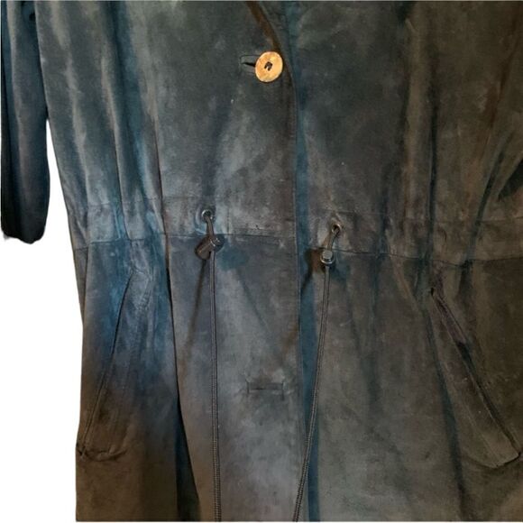 Vintage Danier suede jacket with shoulder pads‎ - Picture 3 of 11
